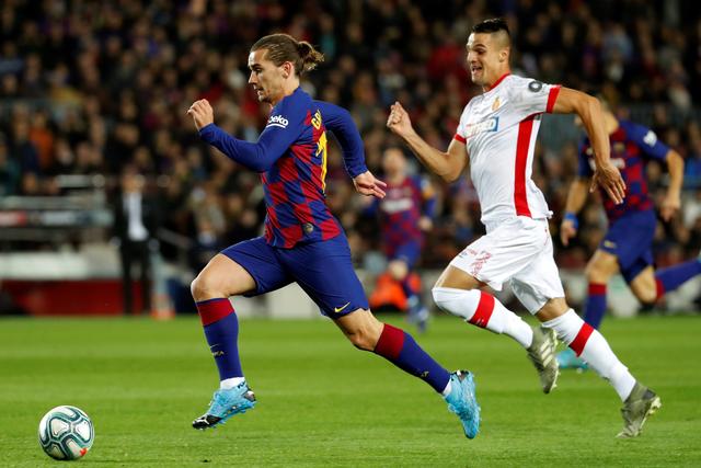 森林狼险胜独行侠升至西部第八 灰熊大胜黄蜂