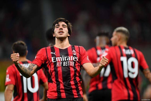 浓眉36+15+8里夫斯26+16 国王遭湖人四杀6连败